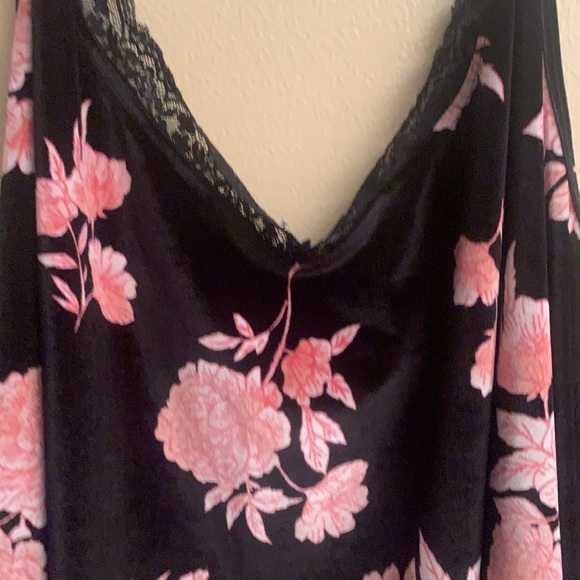 NWT torrid top - Picture 3 of 4